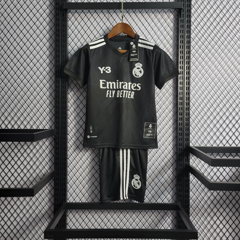 Conjunto Infantil Real Madrid Black Y3 - Camisa e Bermuda