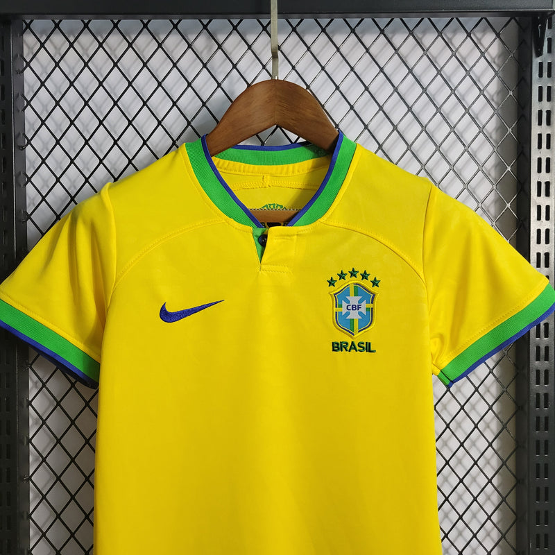 Conjunto Infantil Brasil Copa Qatar 2022 - Camisa e Bermuda